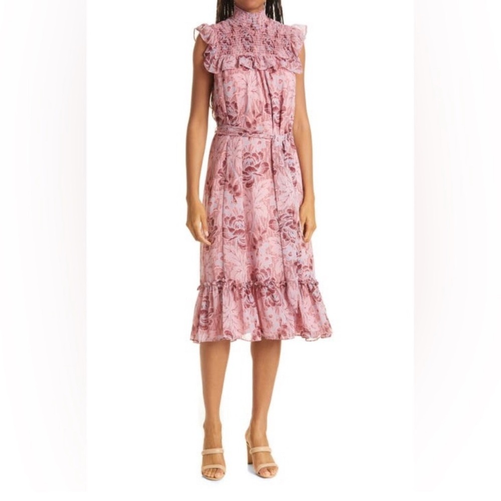 Elegant Pink Lace Dress